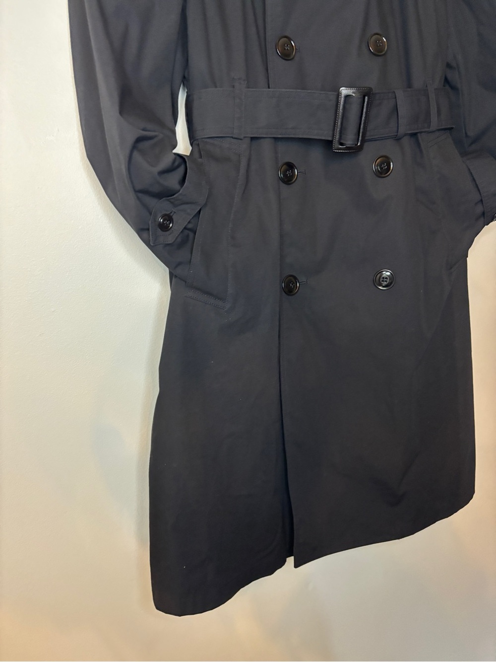 AMERICAN APPAREL Classic Men's Black Trench Coat - Belted Double-Breasted - Picture 3 of 16